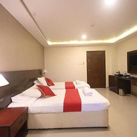Hotel Bhagavath Gardens Chengannur Exterior foto